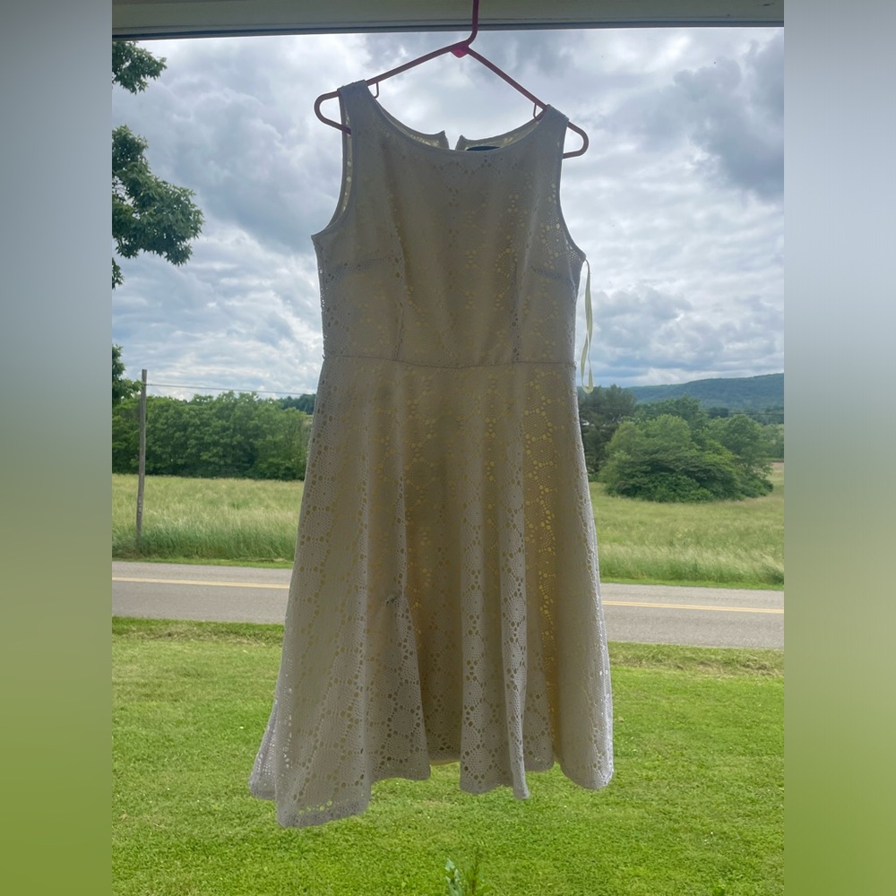 Women’s size 10 yellow dress